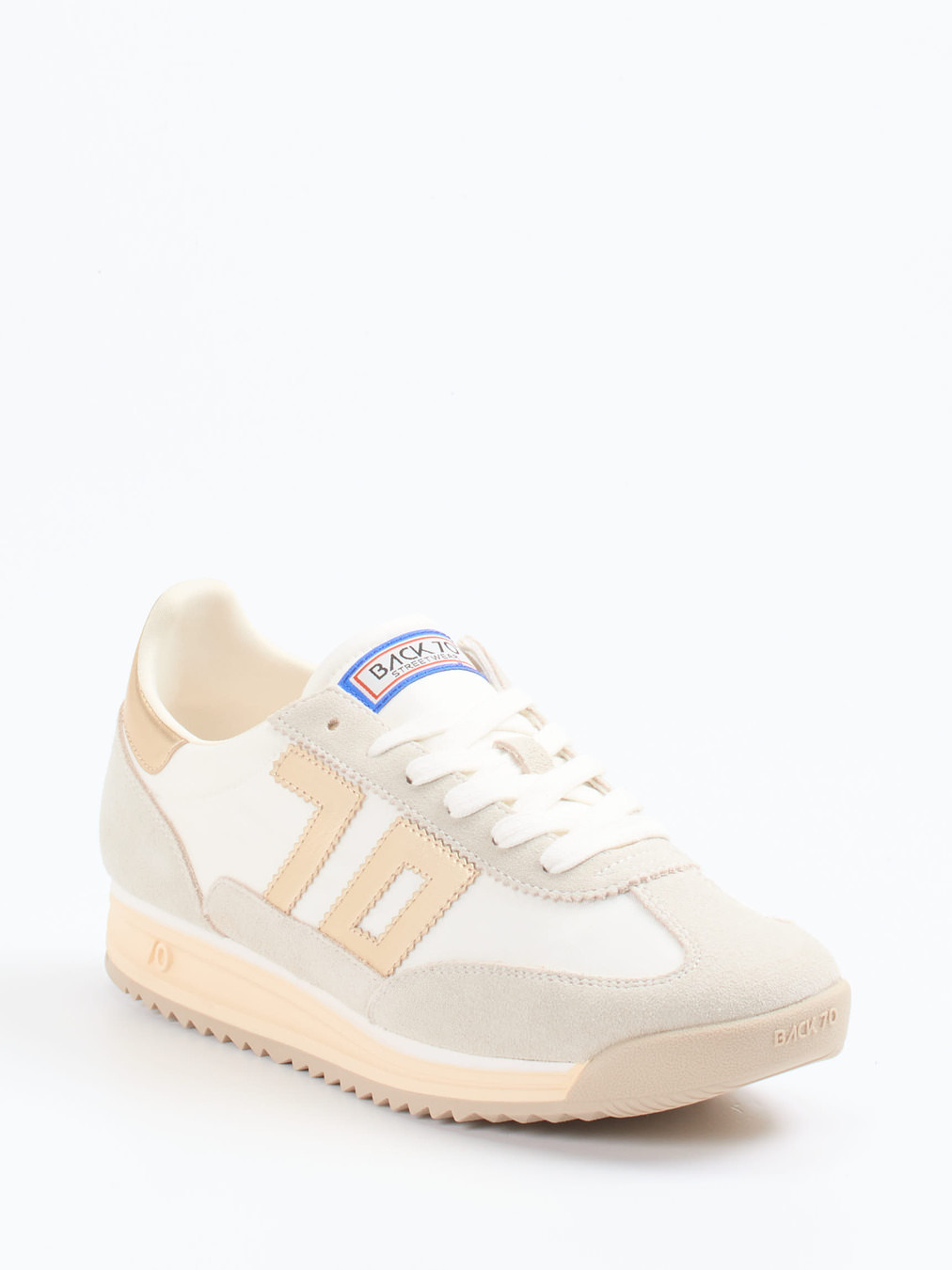 Back 70 – Retro-Sneaker aus Veloursleder Beige