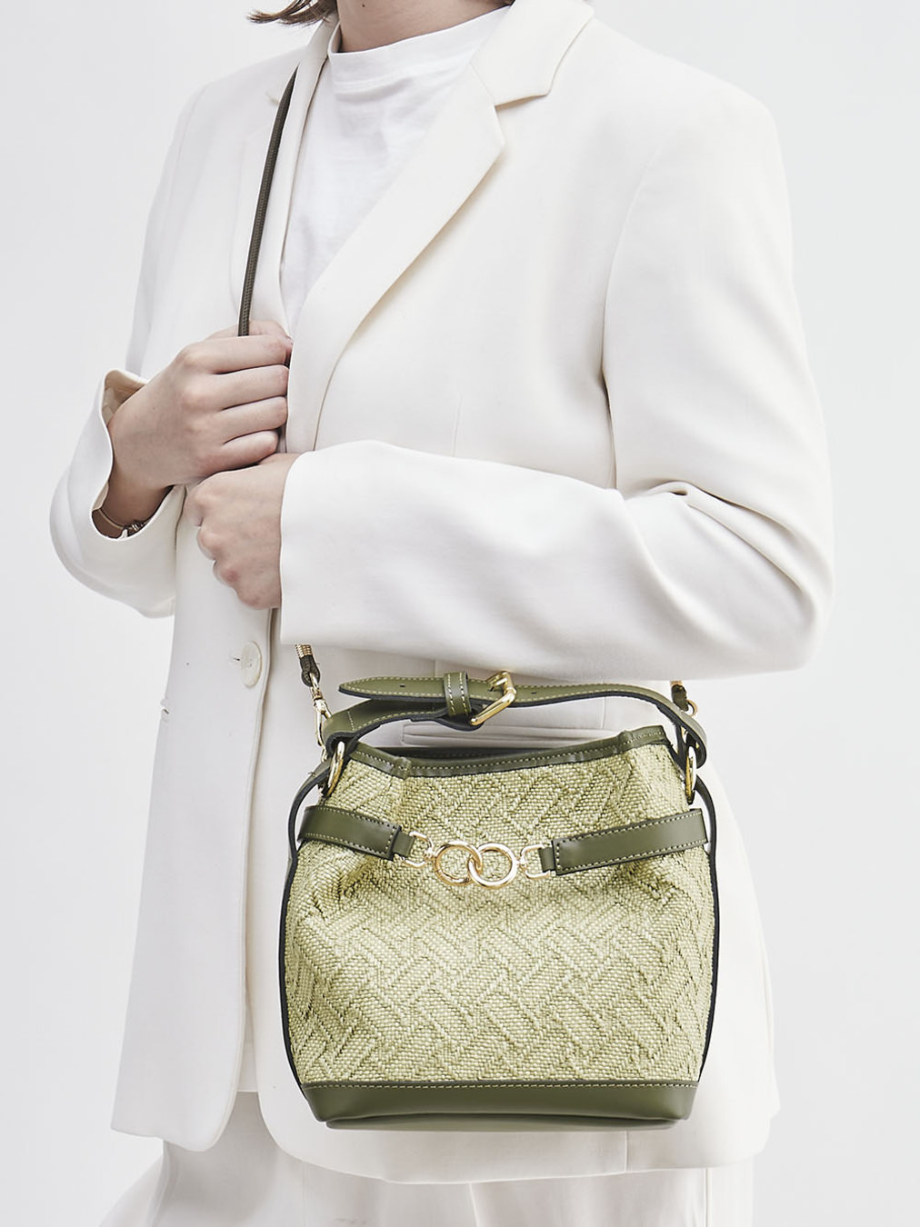 Viamailbag – Bucket Bag aus Textil und Leder grün