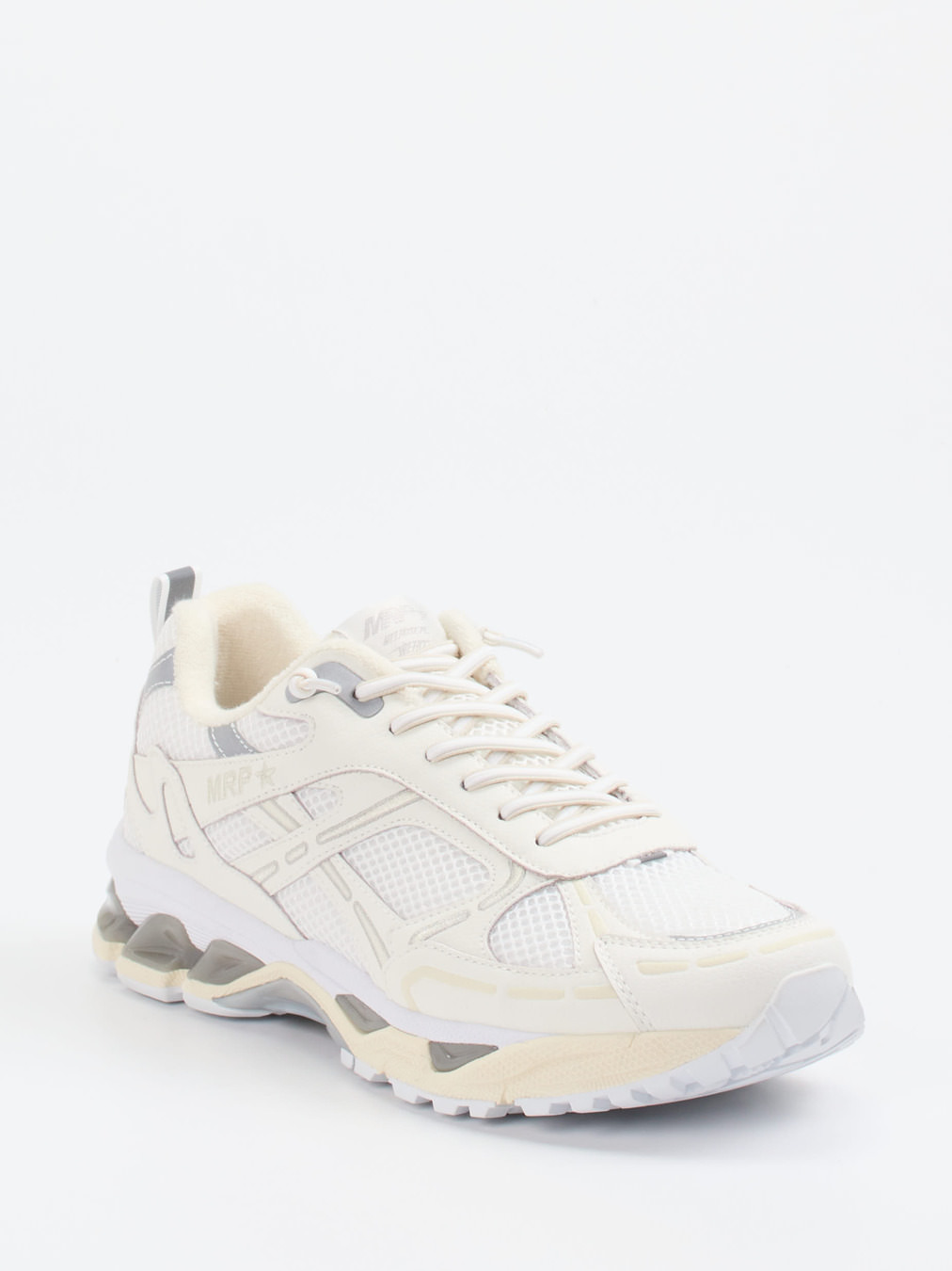 MRP – Sneaker aus Textil in Cremeweiß