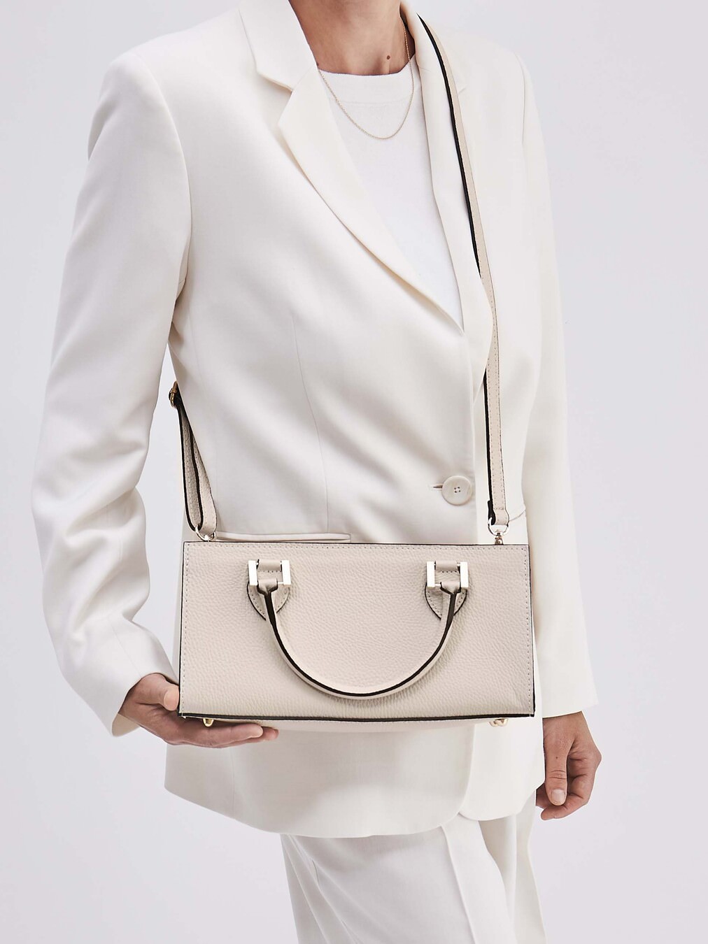 Marlon Firenze – Schultertasche aus Kalbleder Cremebeige