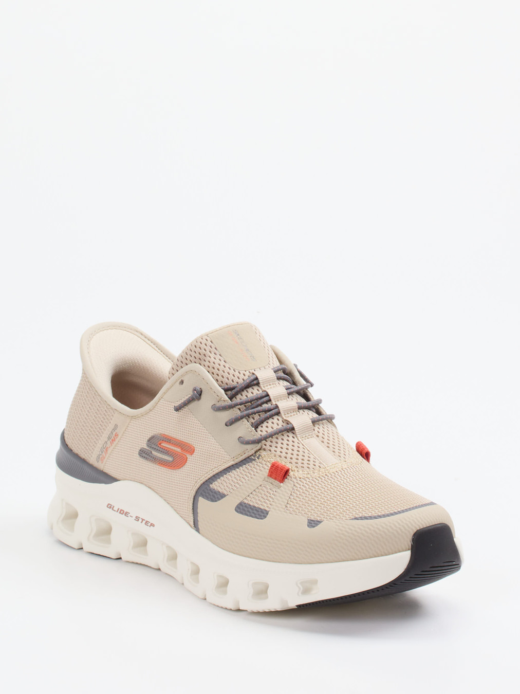 Skechers – Slip-On-Sneaker aus Mesh in Sandbeige