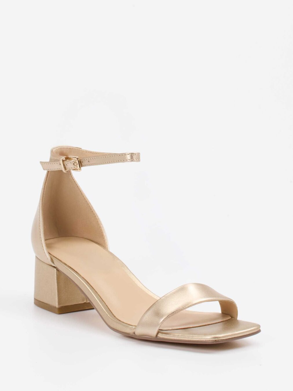 Steve Madden – Sandalen aus Metallic-Kunstleder gold