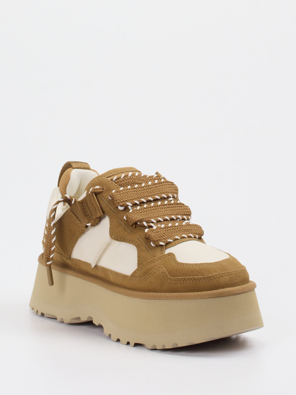 UGG – Chunky Sneaker aus Velour/Textil sandbeige