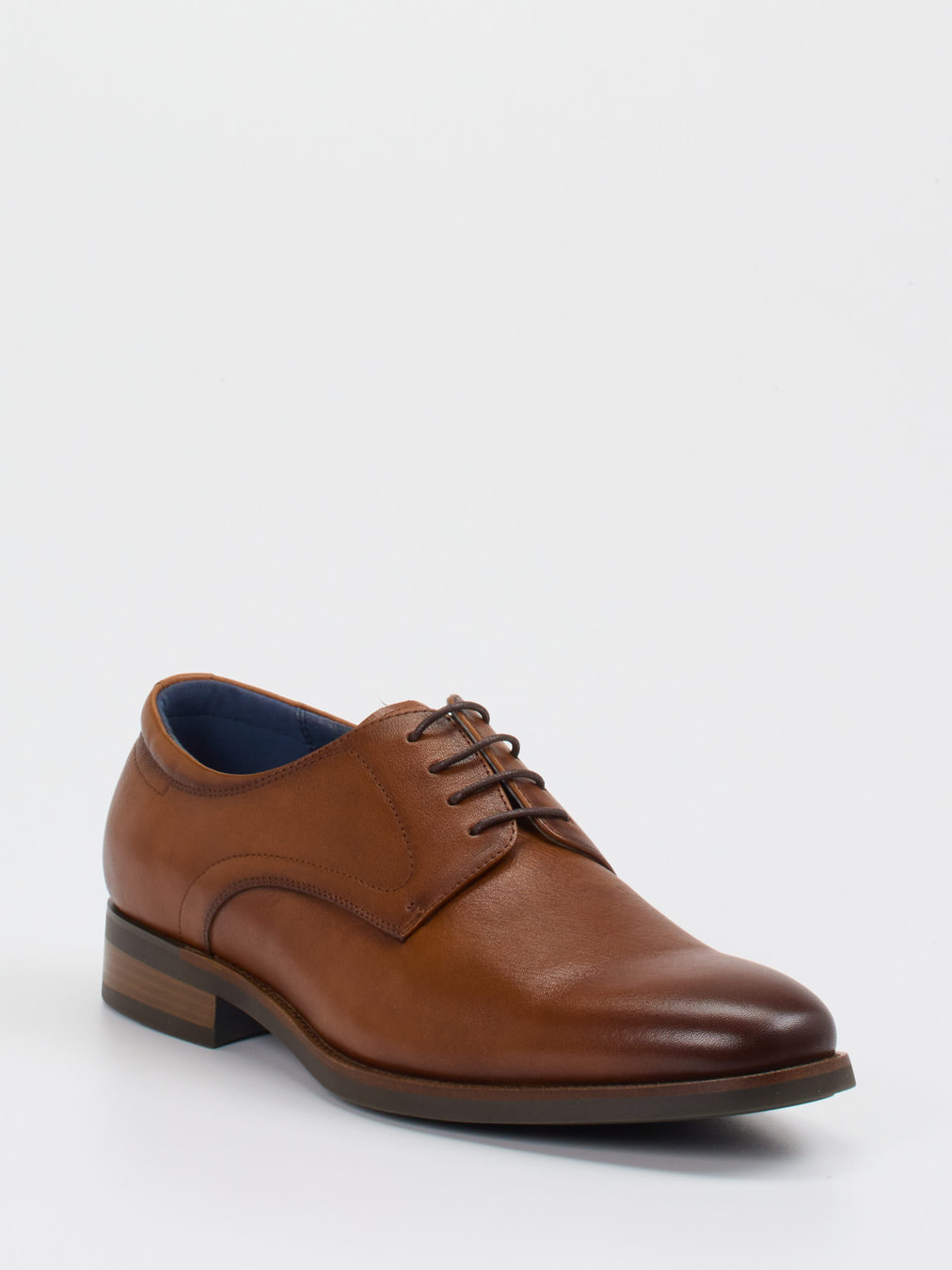 Daniel Kenneth – Derby-Schnürschuh aus Lammleder Cognac