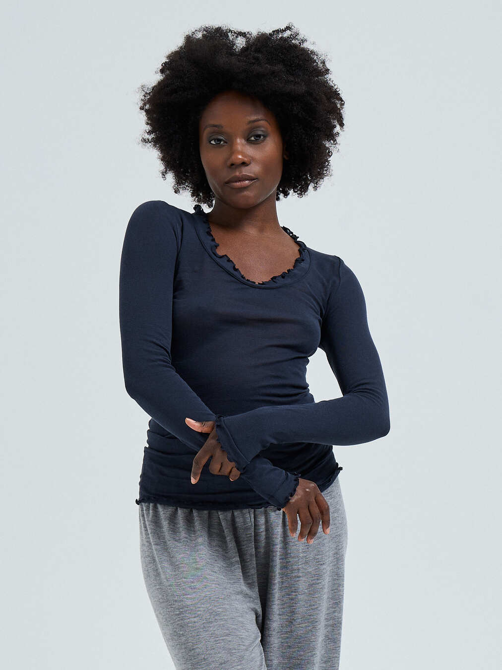 Seamless Basic – Langarmshirt aus Baumwolle Dunkelblau