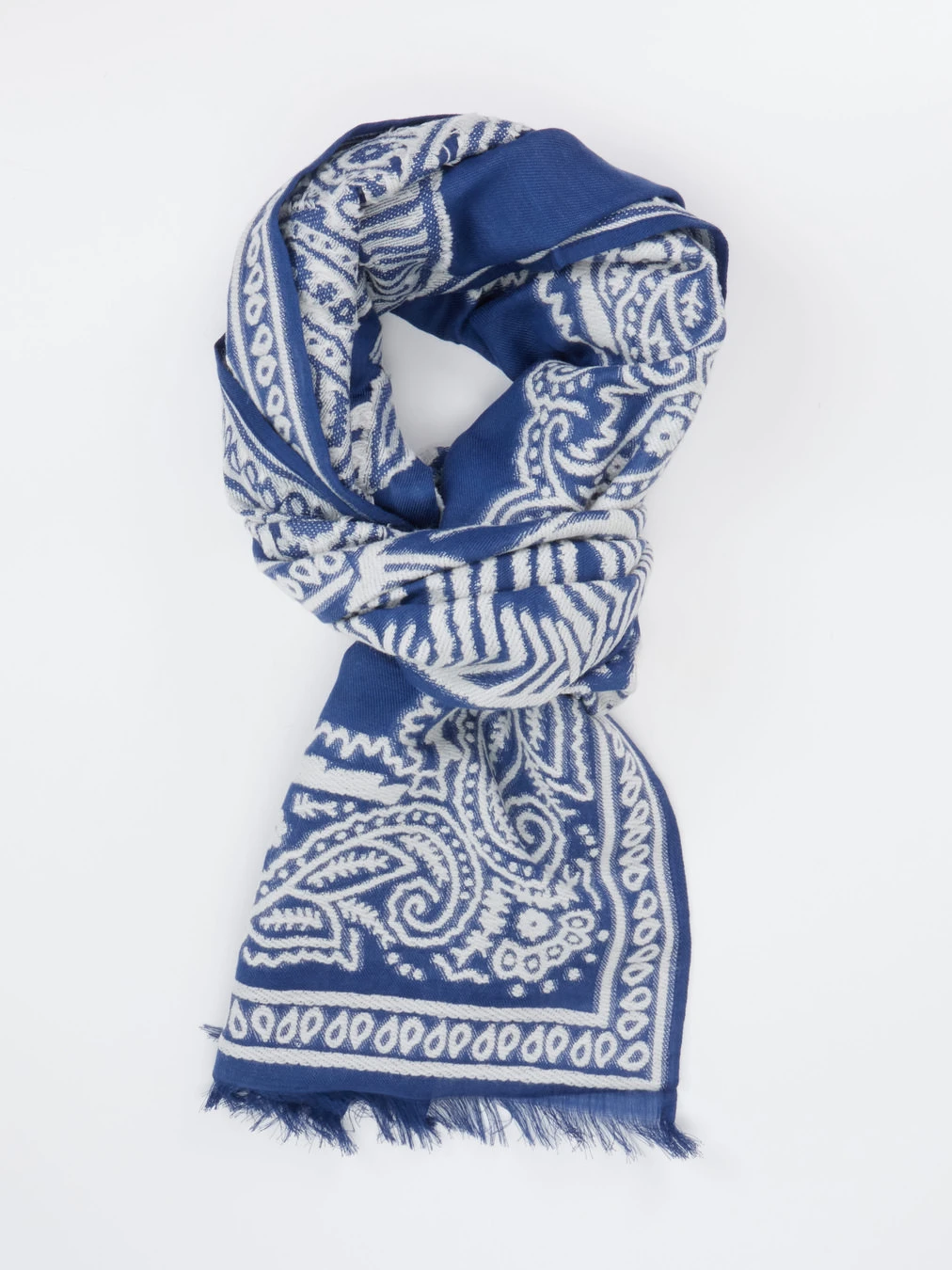 Inouitoosh – Schal aus Wollmischung in Blauweiß