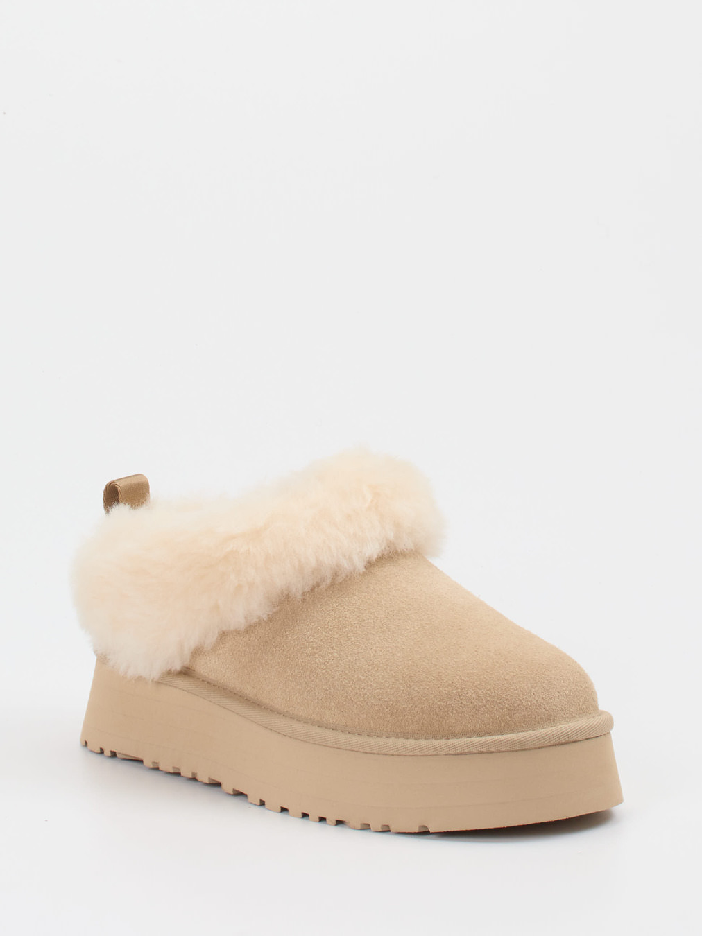 UGG – Hausschuh aus Veloursleder mit Lammfell