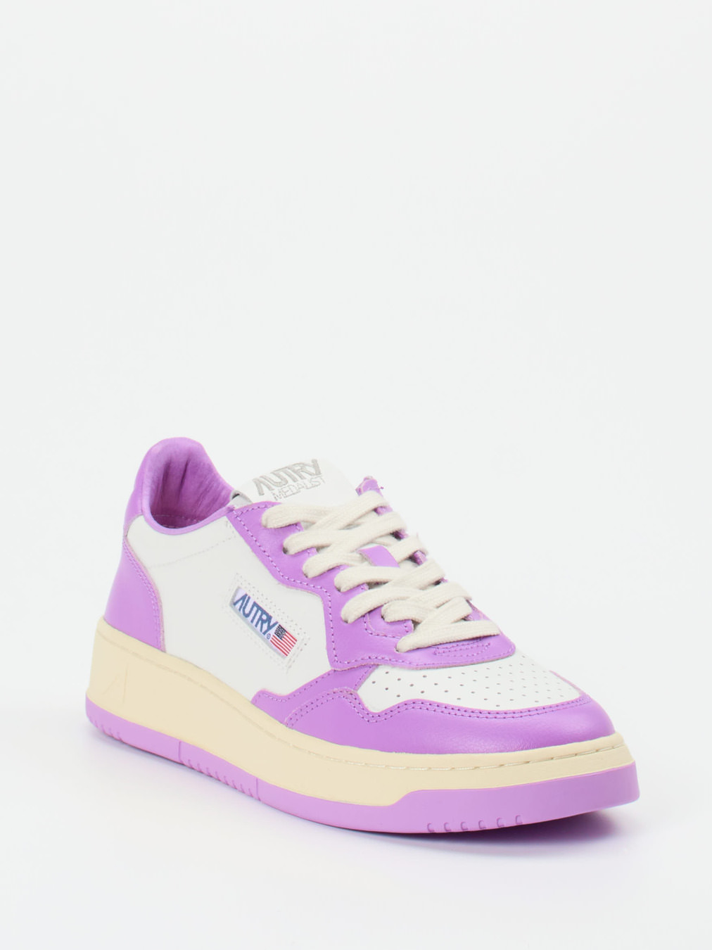 Autry – Sneaker aus Leder in Lavendel