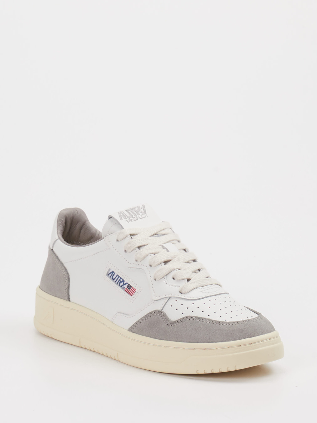 Autry – Sneaker aus Velour/Leder in Offwhite