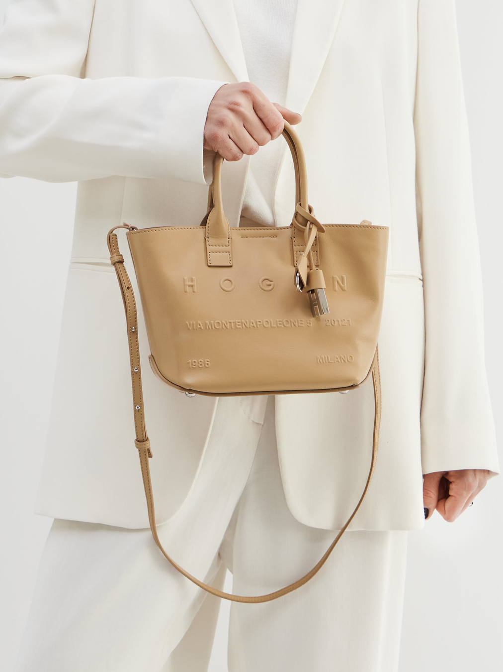 Hogan – Mini Tote Bag aus Kalbleder hellbraun