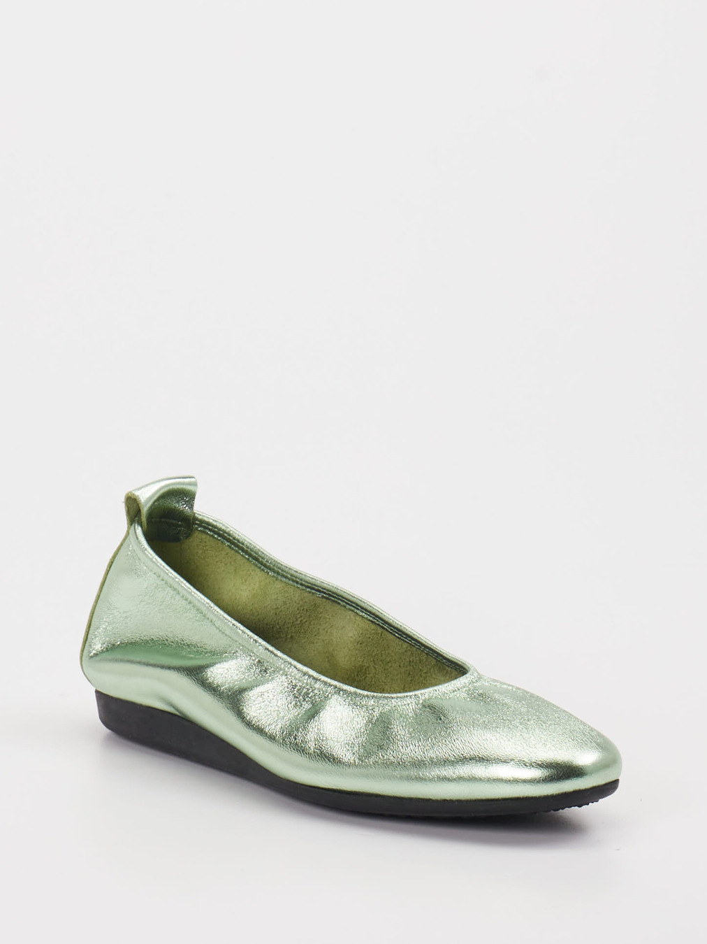 Arche – Ballerinas aus Metallicleder Mintgrün