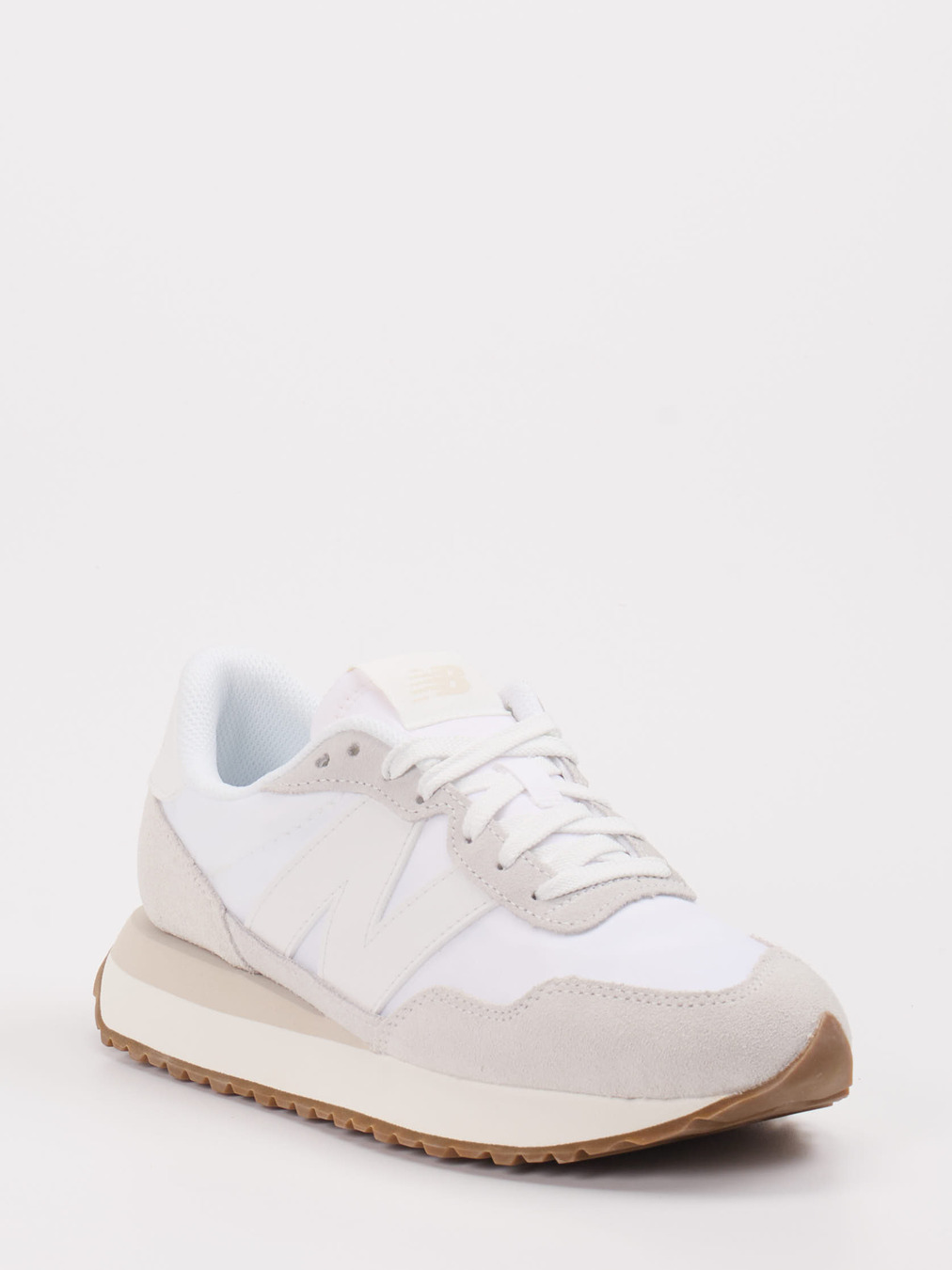 New Balance – Sneaker aus Veloursleder/Textil Weiß