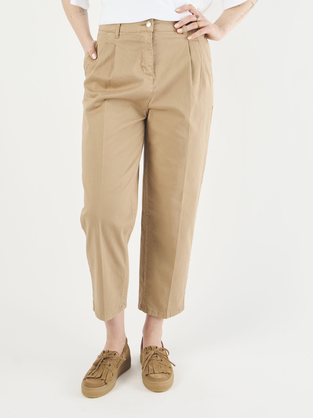 Blui – Chinohose aus Baumwolle in Beigebraun