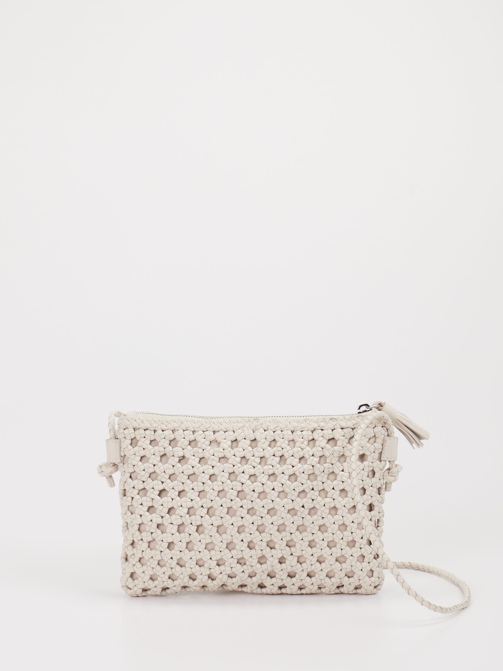 Allan K – Umhängetasche aus Flechtleder cremeweiß