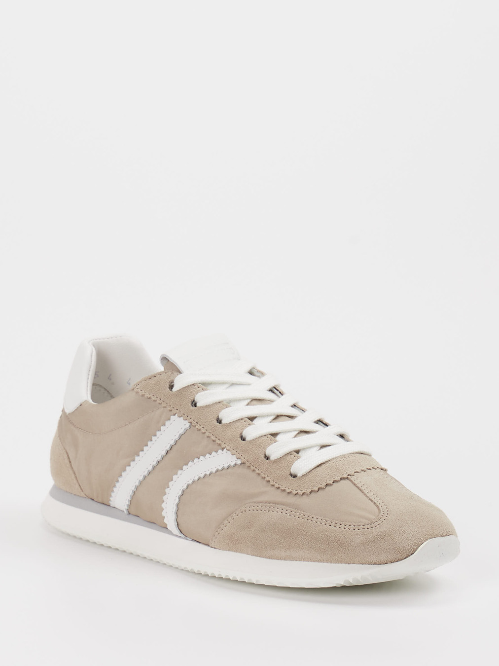 Kennel & Schmenger – Retro-Sneaker aus Veloursleder beige