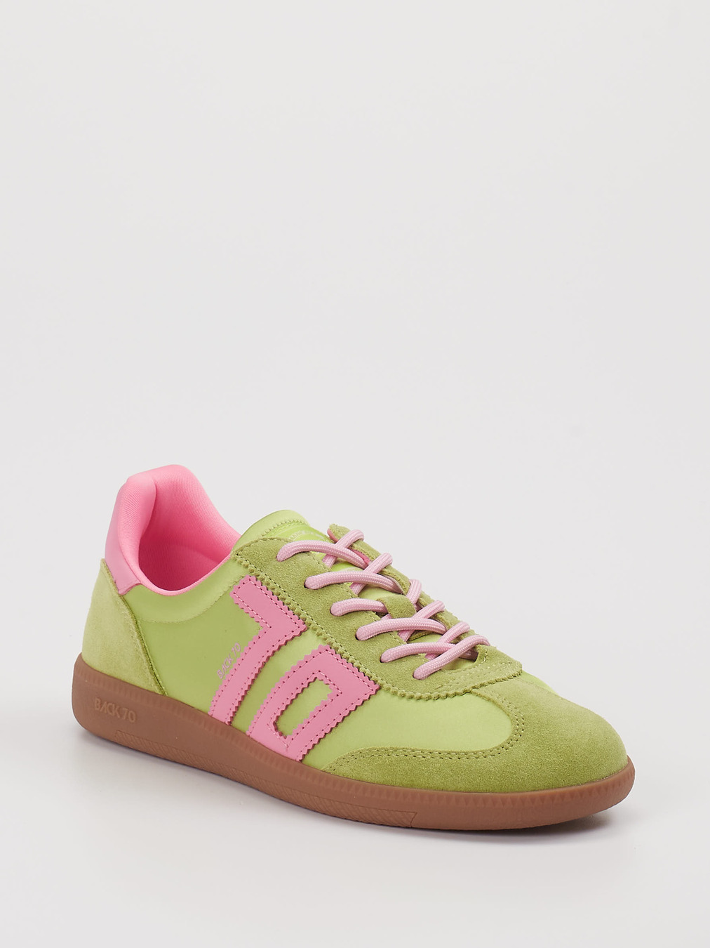 Back 70 – Sneaker aus Veloursleder in Apfelgrün