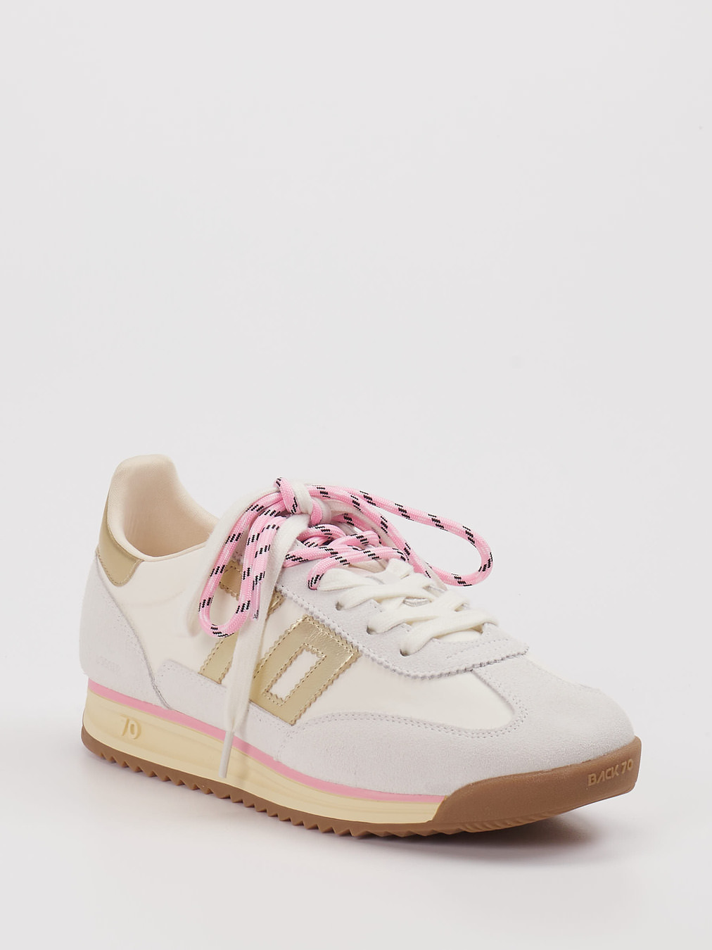 Back 70 – Sneaker aus Velours Textil Weiß