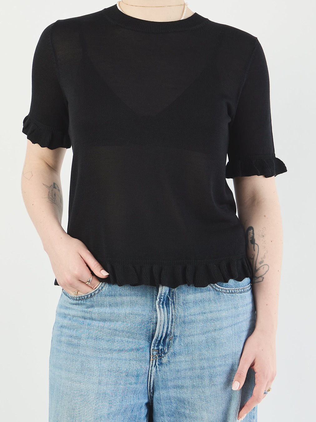 FLONA – Strickshirt aus Strick schwarz Rüschen