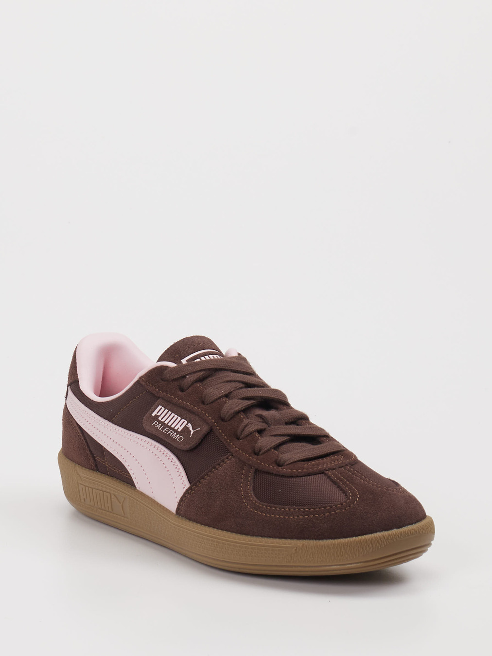 Puma – Sneaker aus Veloursleder braun