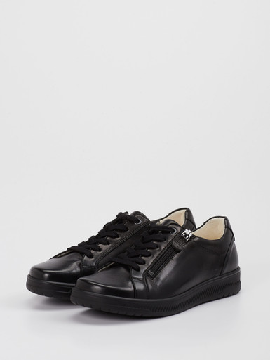 Schnürschuh
