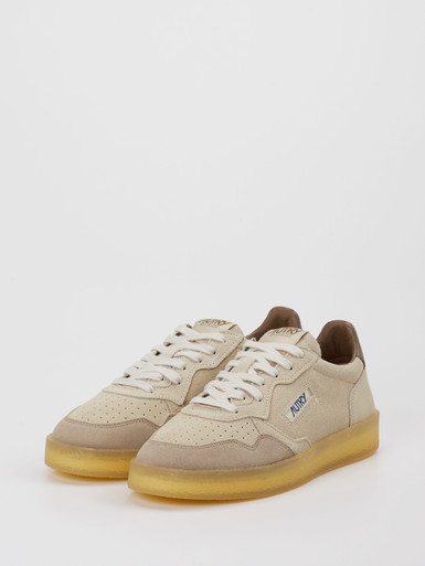 Sneaker Medalist