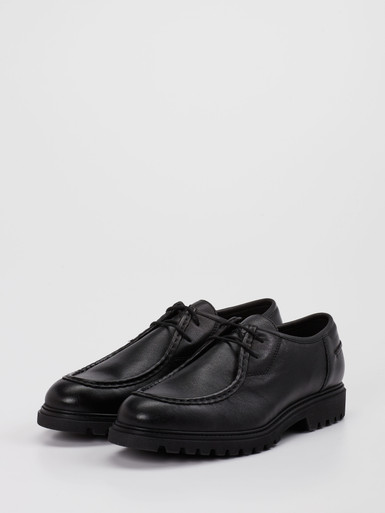 Schnürschuh