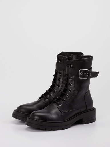 Schnürstiefelette