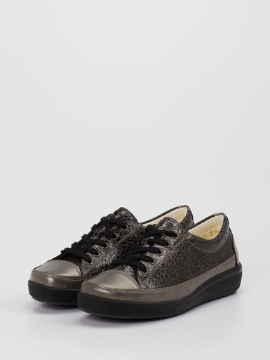 Schnürschuh