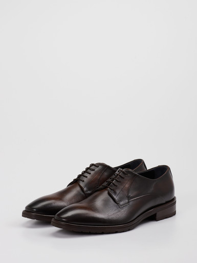 Schnürschuh