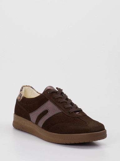 Schnürschuh