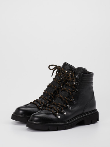 Schnürstiefelette