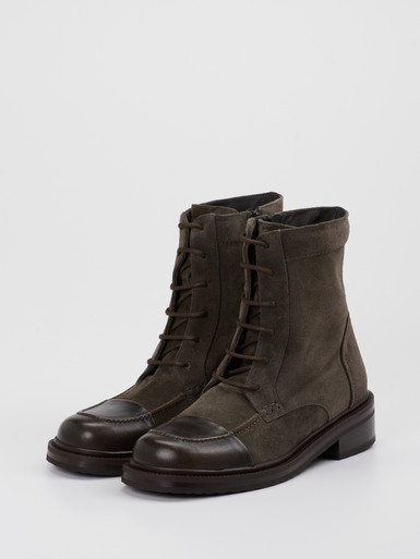 Schnürstiefelette