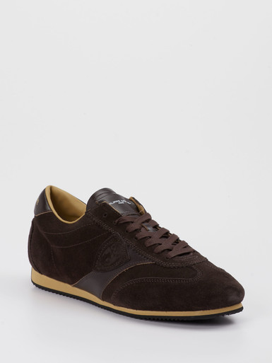 Sneaker