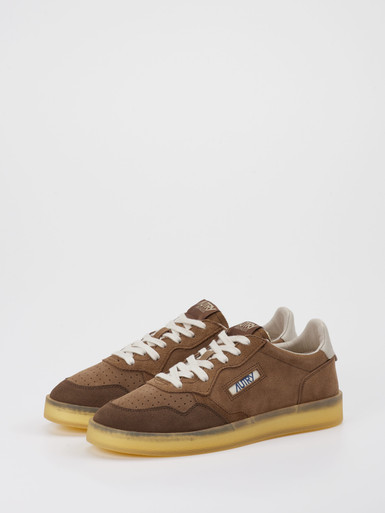 Sneaker Medalist