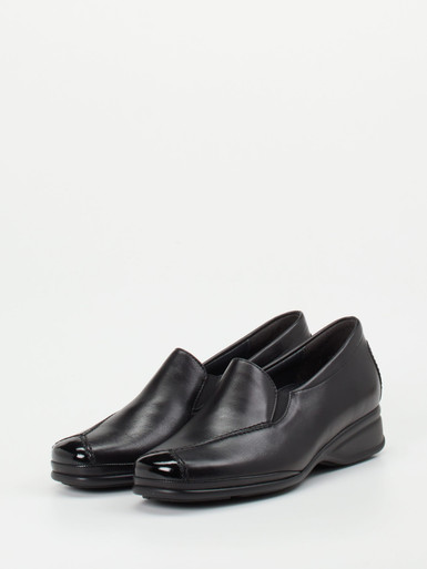 Slipper Ria