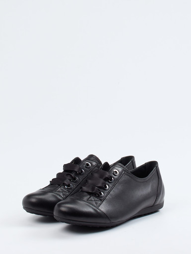 Schnürschuh Nele