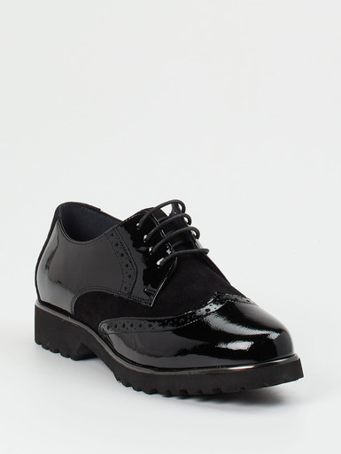 Schnürschuh