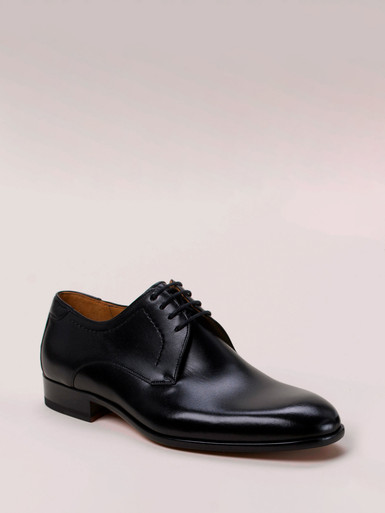 Schnürschuh