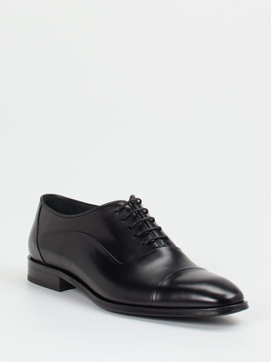 Schnürschuh