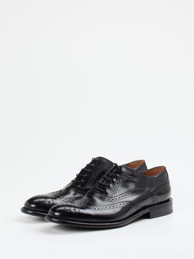 Schnürschuh