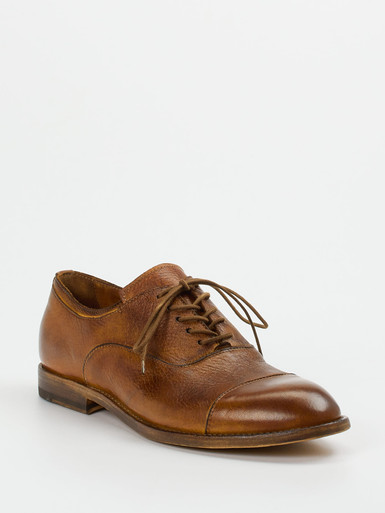 Schnürschuh
