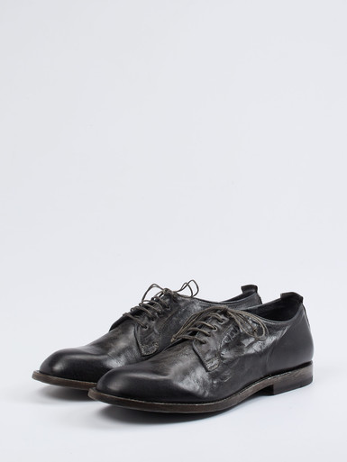 Schnürschuh