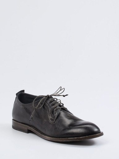 Schnürschuh