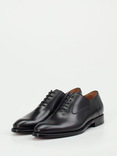 Schnürschuh