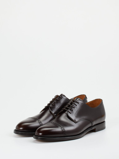 Schnürschuh