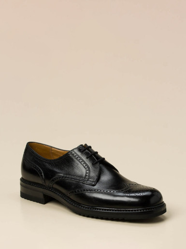 Schnürschuh
