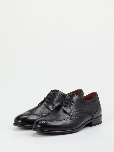 Schnürschuh