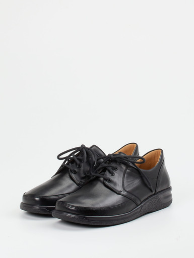 Schnürschuh