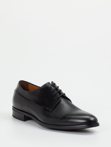 Schnürschuh