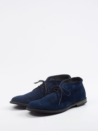 Schnürschuh